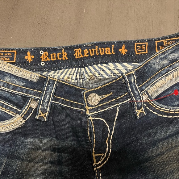 Gorgeous Rock Revival Easy Boot Jeans - Picture 2 of 5